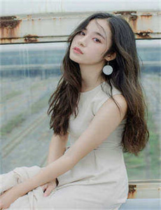 《我的性感小阿姨》