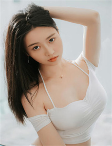 《A麻豆传梅在线观看》